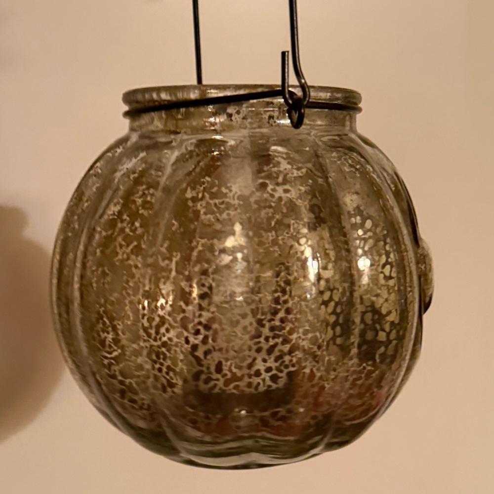 Mercury Glass Jack-o’-lantern Holder - Picture 13 of 16